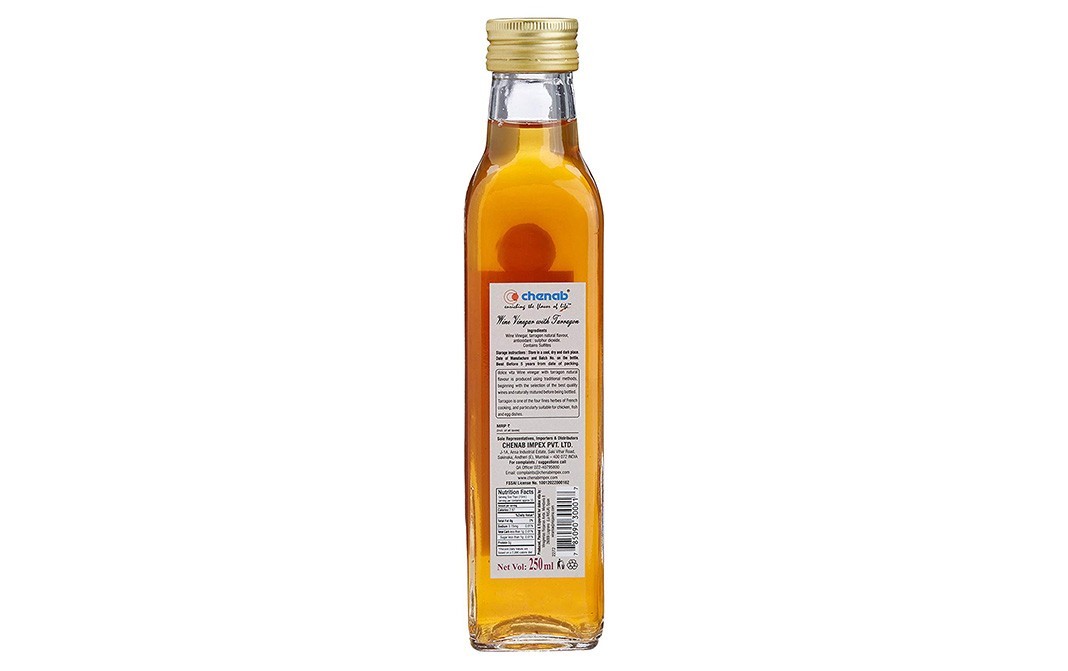 Dolce Vita Wine Vinegar With Tarragon    Glass Bottle  250 millilitre